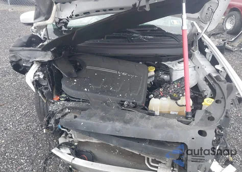 2020 Jeep Cherokee Latitude Lux 4X4 из США, поврежденный, VIN 1C4PJMLX9LD635386